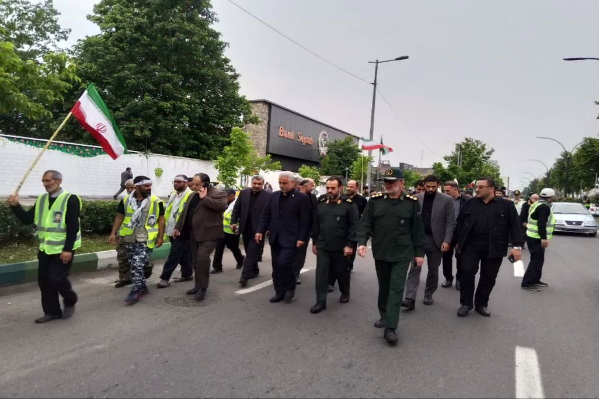 کاروان پیاده مرقد امام از رشت