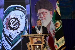 ذره ذره وجود «حاج حسین سلامی»  برای امنیت مردم بود+فیلم