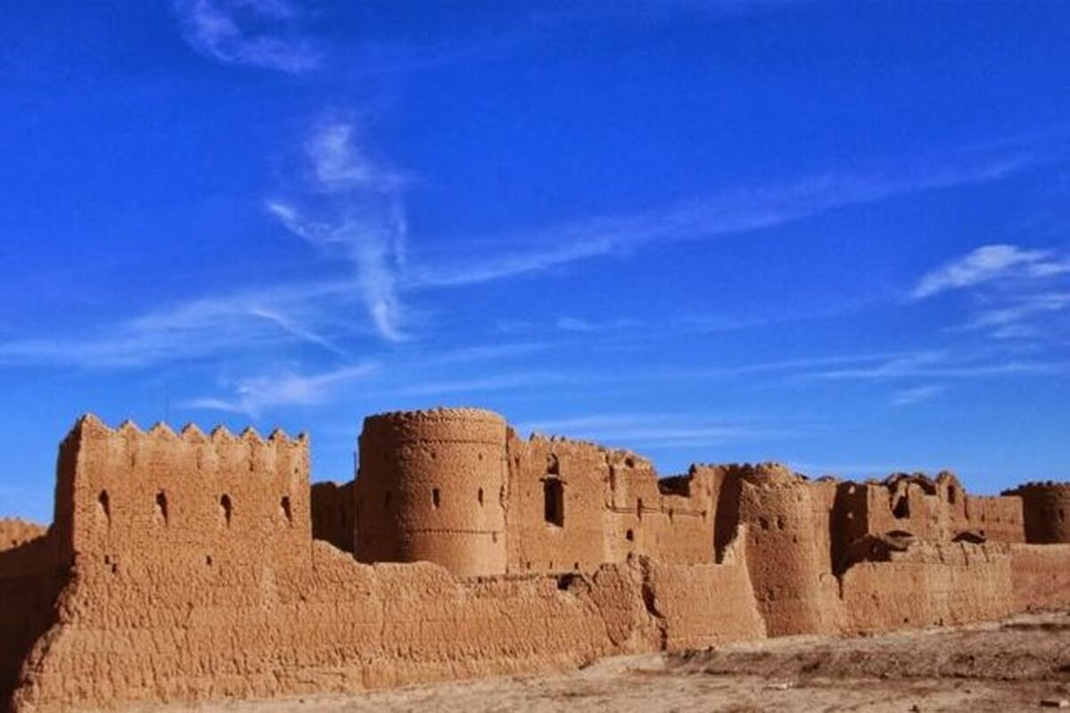 آثار تاریخی مهریز