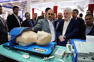 مطالبات تولیدکنندگان تجهیزات پزشکی از بیمارستان های تأمین اجتماعی تا دو هفته آینده پرداخت می شود