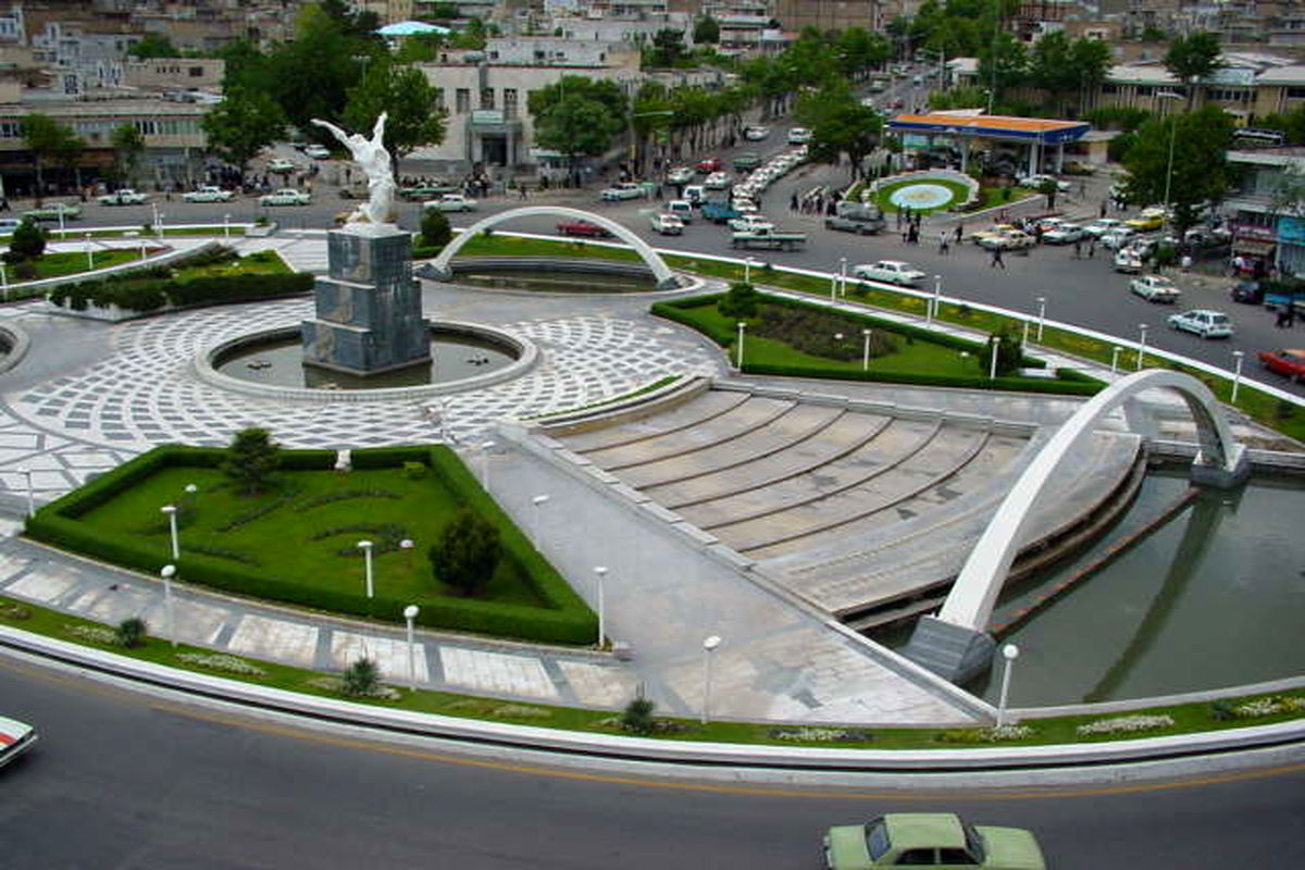 میدان آزادی سنندج