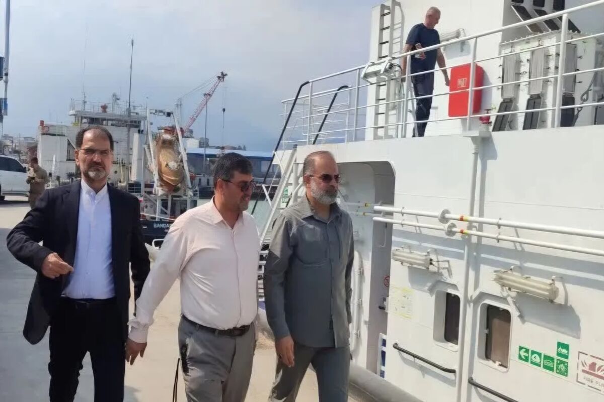 بازدید سردار موحد از اسکله بندر نوشهر