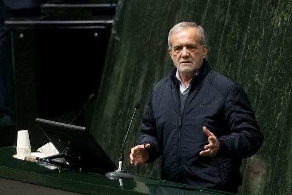 پزشکیان از تداوم گفت‌وگوی دولت و مجلس درباره معیشت خبر داد