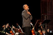 در زمان شروع کنسرت علیرضا قربانی تغییر ایجاد شد