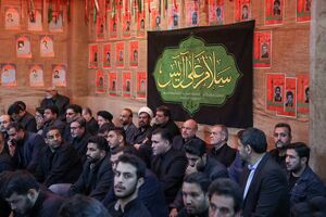 حضور رئیس جمهور در جمع عزاداران هیئت آل‌یاسین مشهد 