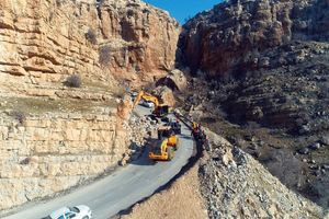 ایمن‌سازی نقاط پرتگاهی محور کاج–جونقان آغاز شد