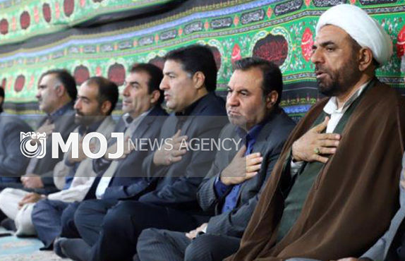 آئین عزاداری کارکنان حسینی استانداری لرستان برگزار شد