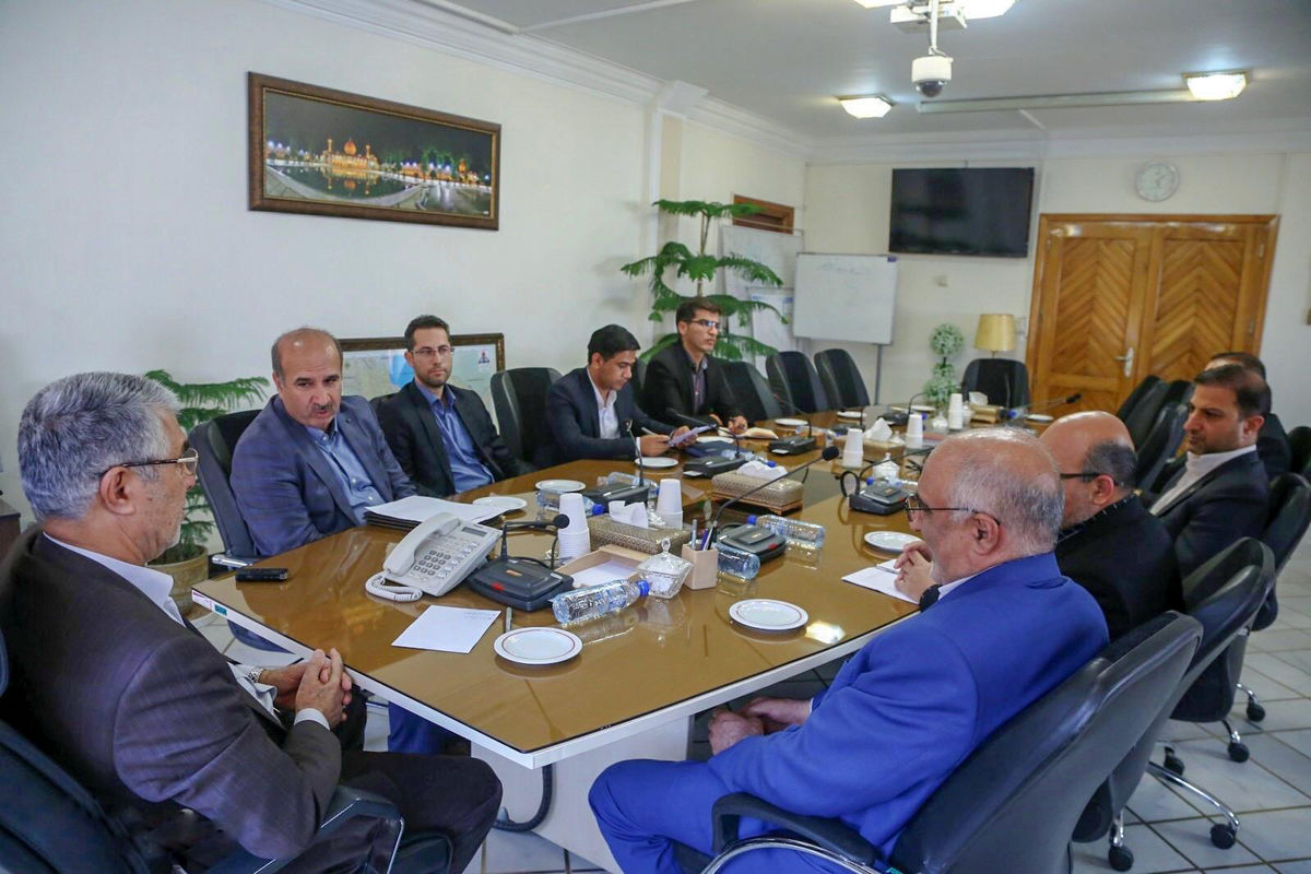 نماینده عالی دولت در فارس در جلسه توسعه ورزش فارس