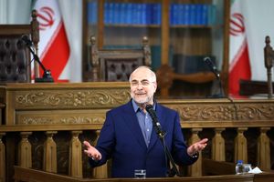  آمریکایی‌ها دیگر توان بهره‌گیری کامل از قدرت سیاسی، اقتصادی و تجاری خود را ندارند