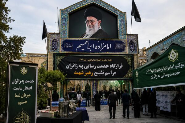 ۳۰۰ بقعه متبرکه کشور به قرارگاه خدمت‌رسانی مراسم تشییع رهبر شهید تبدیل شد
