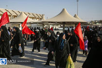زائران بازگشت خود را به روز اربعین موکول نکنند/ امکان بازگشت به کشور از تمامی مرزها فراهم است