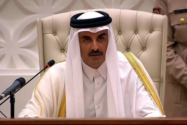 امیر قطر و نخست‌وزیر انگلیس با یکدیگر گفتگو کردند