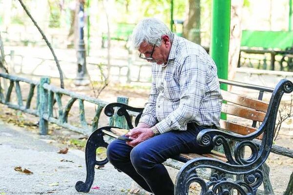 روش‌های غیرحضوری مشاهده و دریافت حکم حقوقی جدید بازنشستگان و مستمری‌بگیران