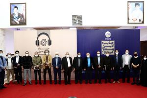 نخستین جشنواره داستان صوتی و پنجمین جایزه ادبی شعر و سرود کیش برگزار شد