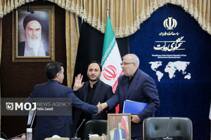 نشست خبری مشترک اعضای دولت