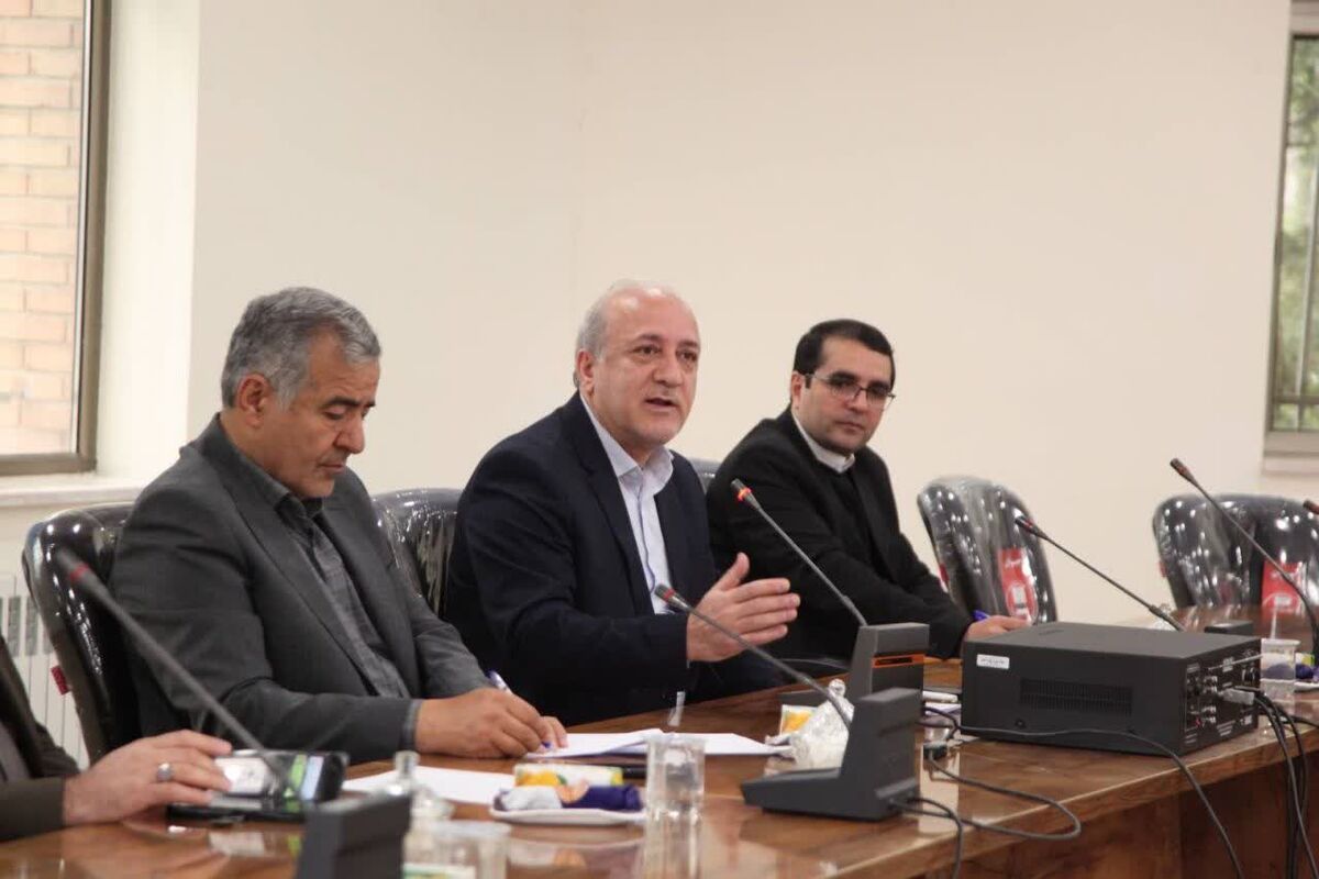 عزیز حبیبی 