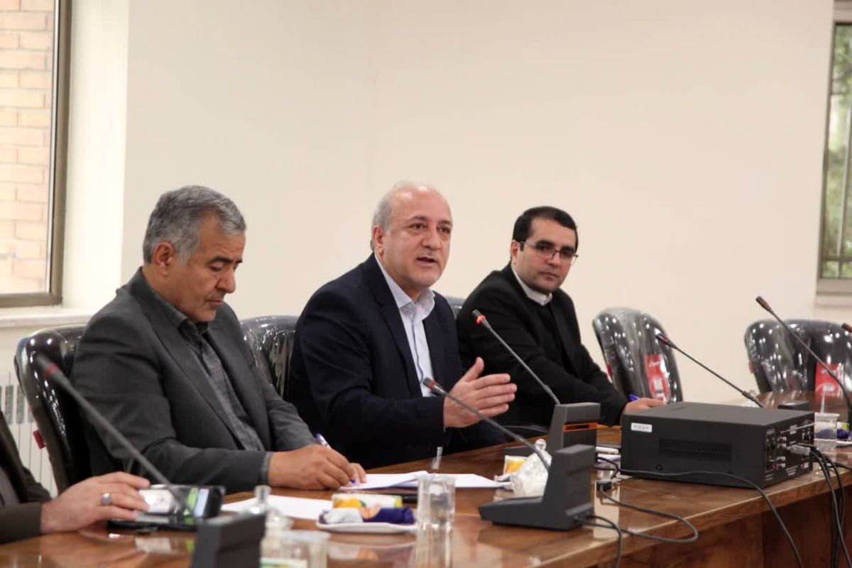 عزیز حبیبی 