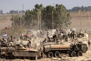 حملات ویرانگر رژیم صهیونیستی برای نابودی شهر غزه شروع شد