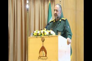 تمام کارکنان نیروهای مسلح «سرباز» انقلاب هستند