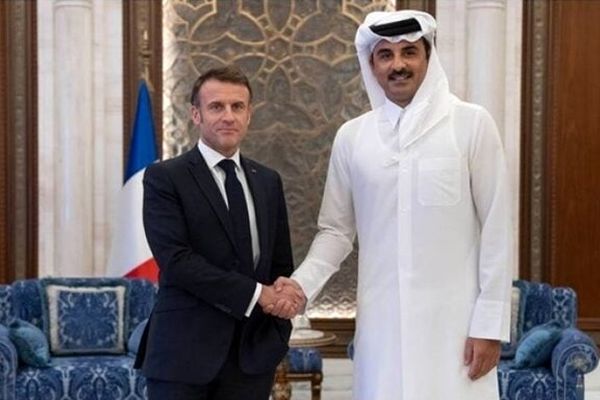 امیر قطر و مکرون با محوریت ایران گفتگو کردند