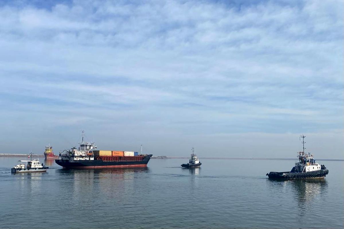 معاون امور بندری و حوزه خزر سازمان منطقه آزاد انزلی