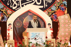 ارتباط، تکریم و تلاش در جهت حل مشکلات خانواده شهداء وظیفه دولت اسلامی است