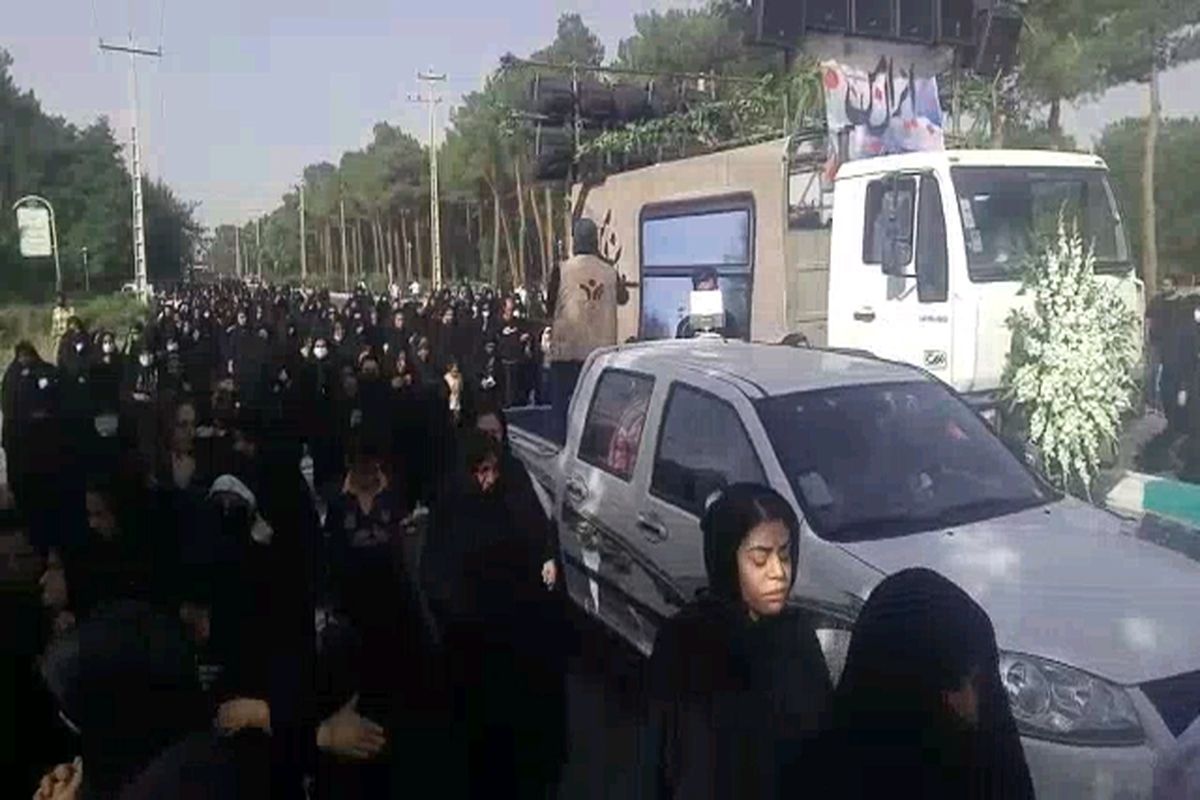 یزد من