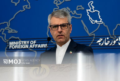 فشار اقتصادی علیه مردم ایران جنایت است