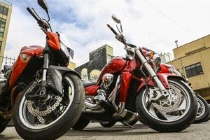 طرح‌هایی برای گواهینامه موتورسیکلت زنان در حال بررسی است