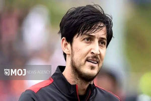سردار از فوتبال کنار رفت؟