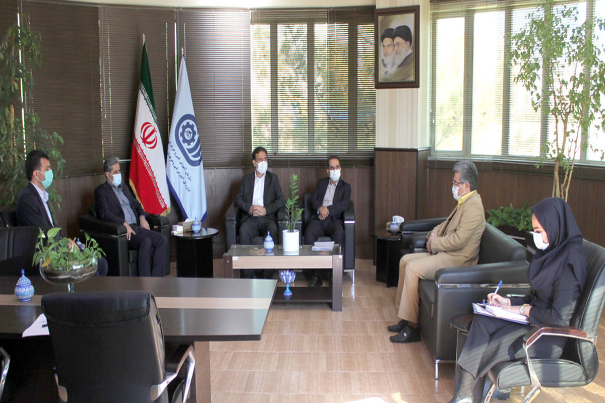 فنی و حرفه ای اصفهان و وزارت خارجه