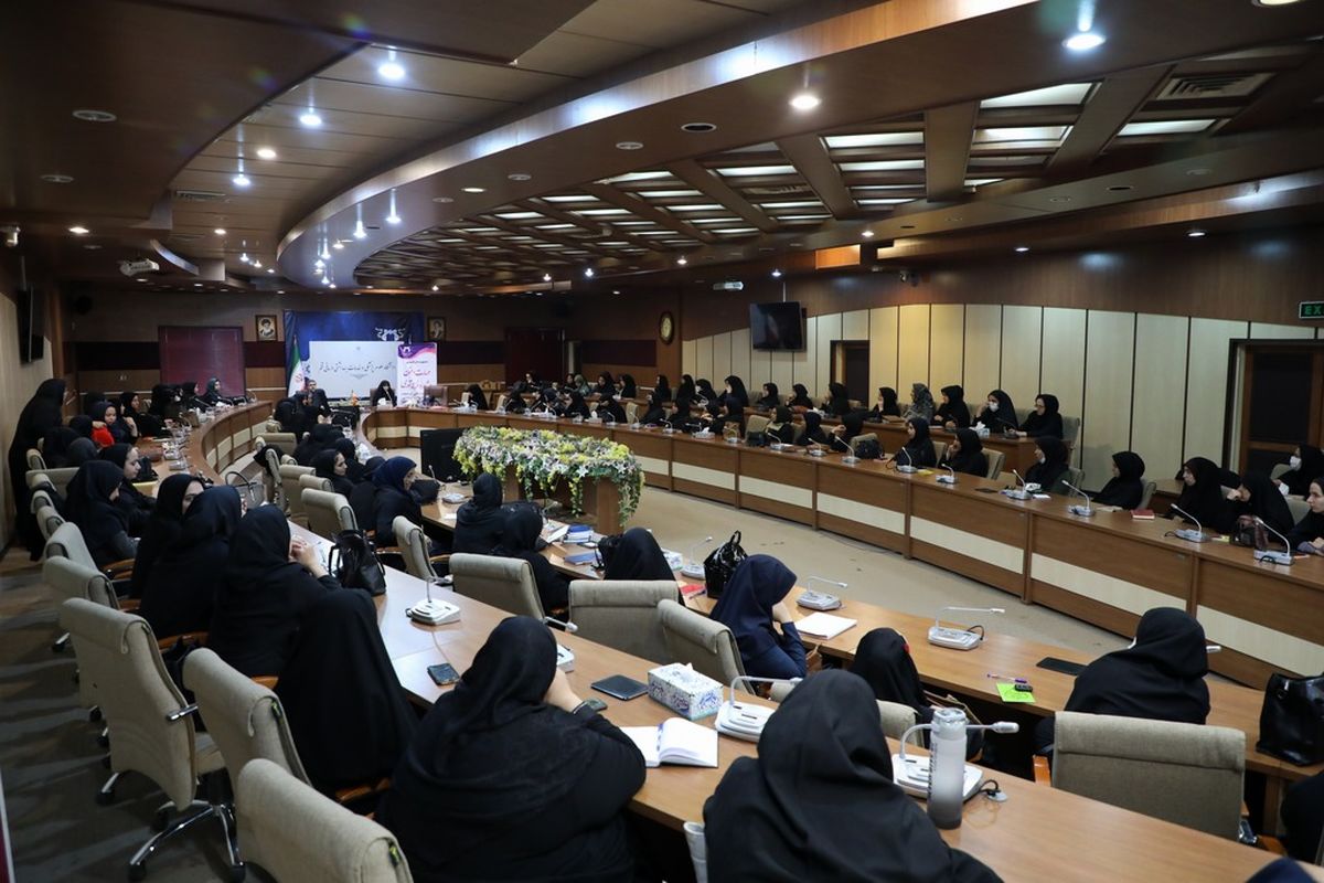 کارگاه مهارت و فنون فرزندآوری