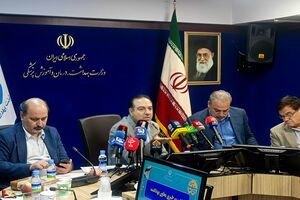افزایش کرونا پس بازگشت زائران اربعین صحت ندارد/ باید دیدمان به کرونا تغییر کند
