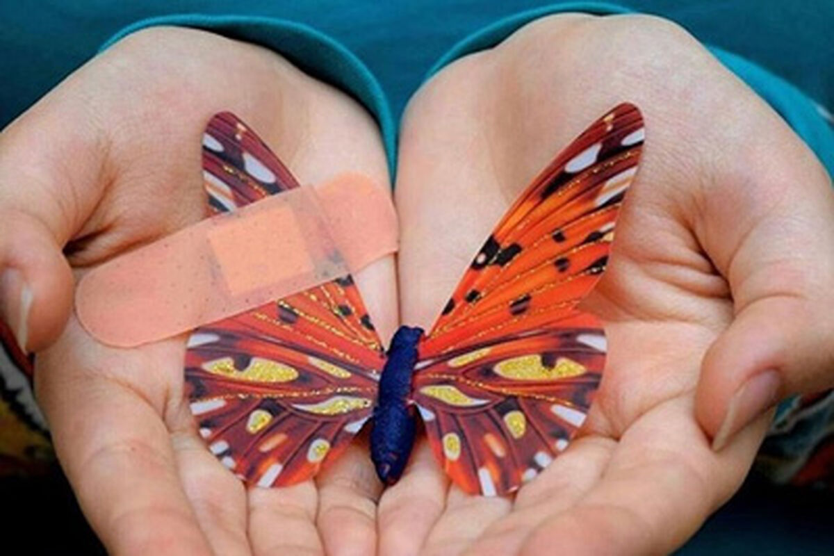 بیماری پروانه ای