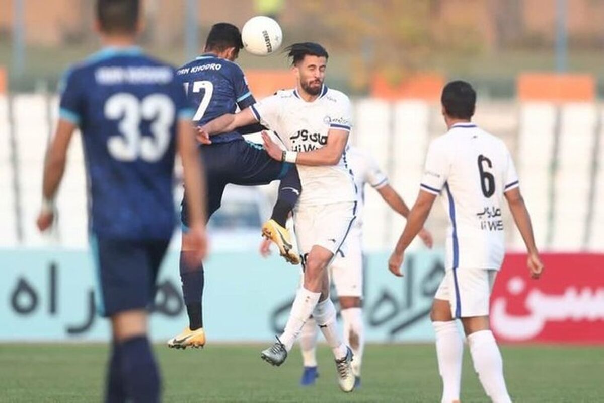 بازی استقلال و پیکان
