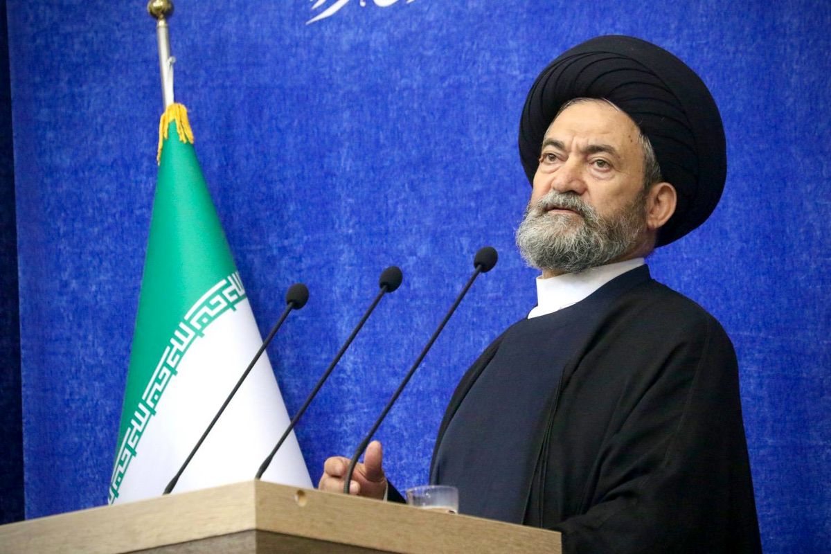 امام جمعه اردبیل.   