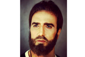 محمدرضا فروتن بازیگر «دختری با لباس ارغوانی» شد