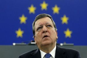 باروسو به استخدام بانک آمریکایی درآمد