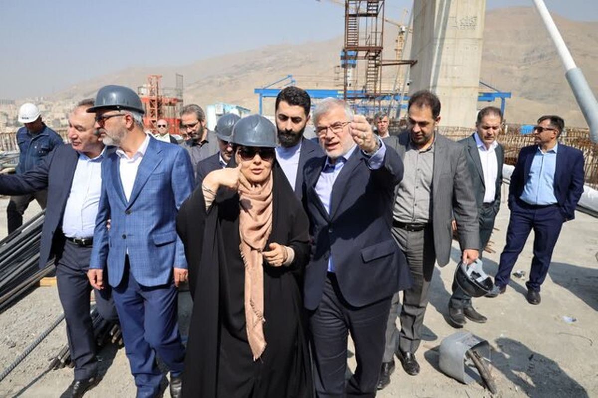 وزیر راه وشهرسازی