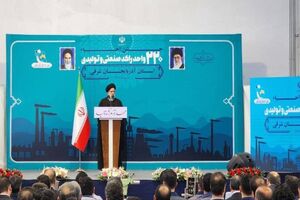 تولید محصول موشکی خیره کننده ایران مایه افتخار است