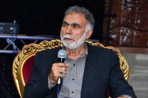 شهرستان خمینی شهر 2300 شهید تقدیم  اسلام و نظام کرده است