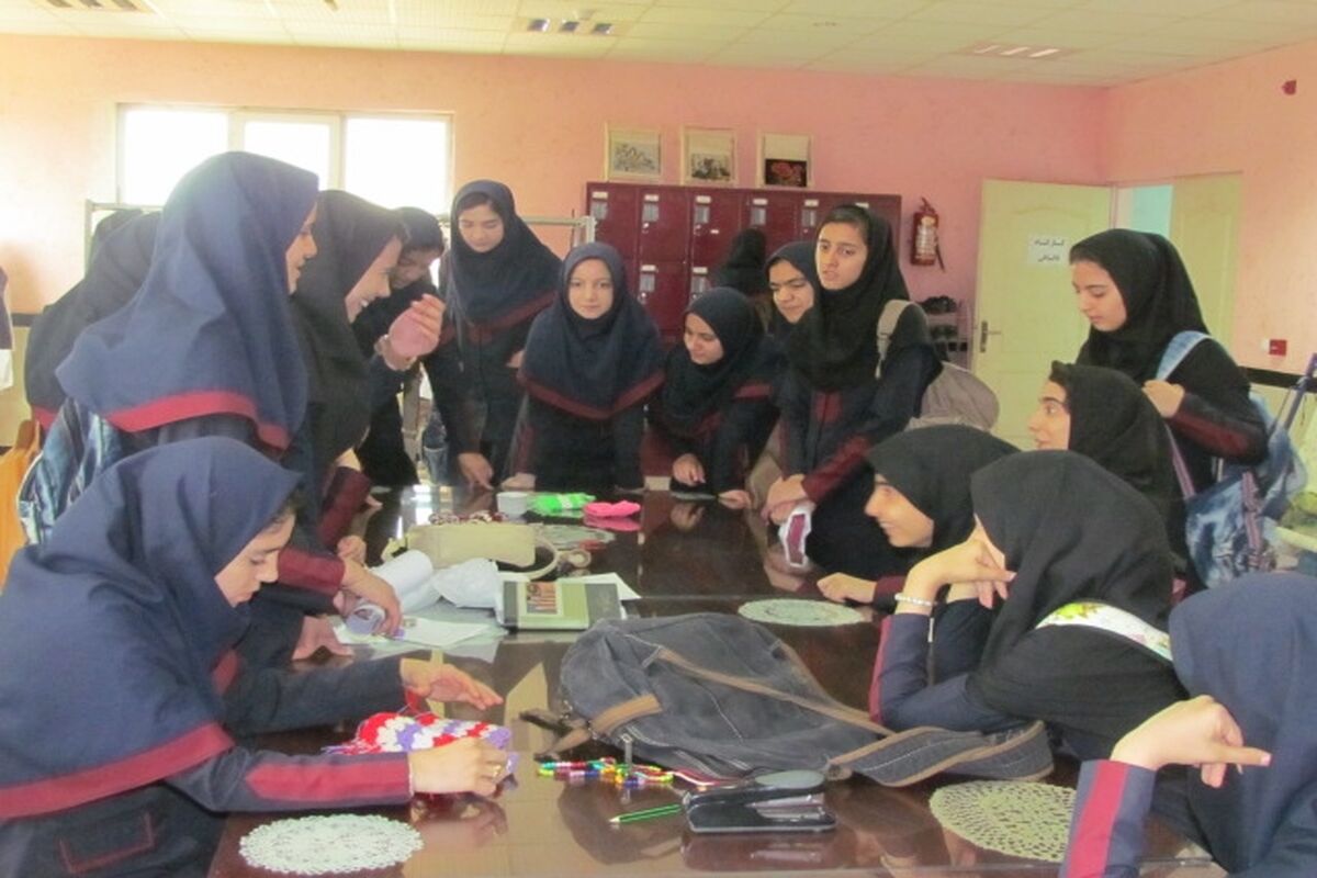 فنی و حرفه ای بهار