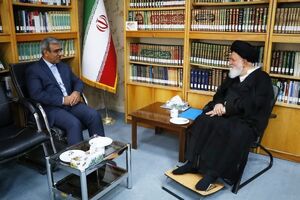استفاده از پنل‌های خورشیدی برای تامین انرژی پایدار برق