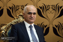 وزیر امور اقتصادی و دارایی وارد پکن شد