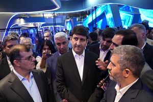 وزیر ارتباطات از دستاوردهای فناوران داخلی در الکامپ ۲۸ بازدید کرد