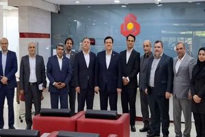 بانک ملت بیش از پیش در کنار مردم خواهد بود/ادامه بازدیدهای میدانی مدیرعامل بانک ملت از شعب و واحدهای پشتیبان