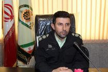 سارق لوازم خودرو حین سرقت از یک خودروی سواری در آزادشهر دستگیر شد