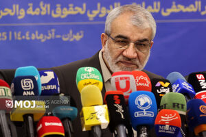 باید آمریکا پاسخگوی جنایاتی که در ایران انجام داده، باشد