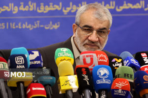 باید آمریکا پاسخگوی جنایاتی که در ایران انجام داده، باشد