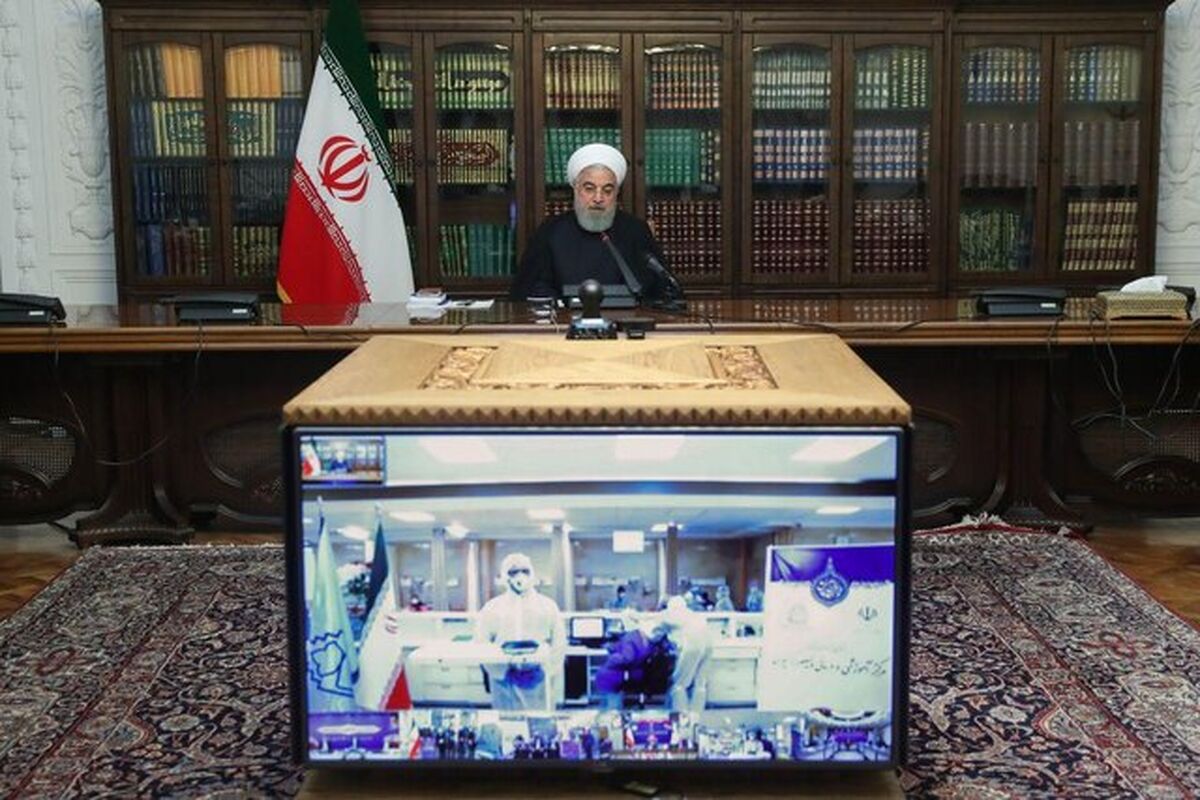 گفتگوی روحانی با بخش‌های درمانی و تولیدی